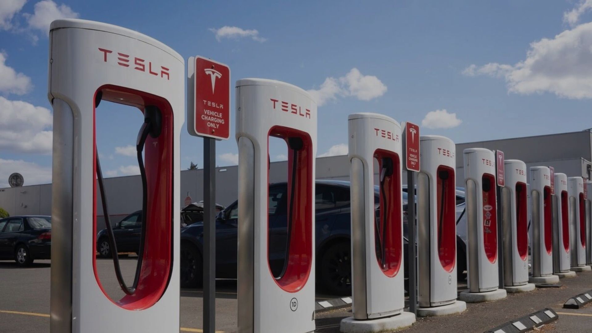 How to Charge a Non-Tesla EV at a Tesla Supercharger (Complete UK Guide ...